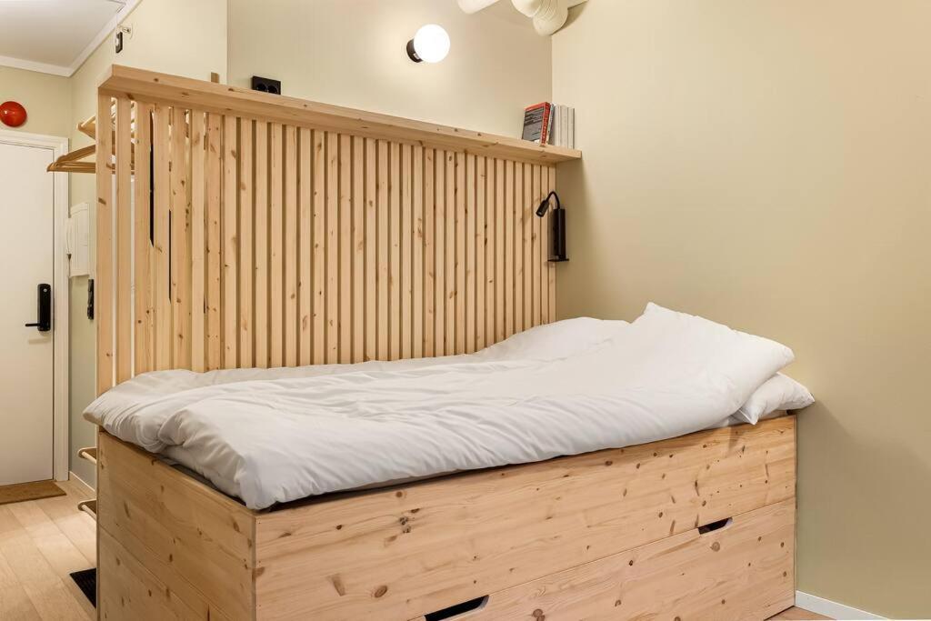 Fresh Studio Apartment, A Short Walk From Bryggen Bergen Eksteriør bilde