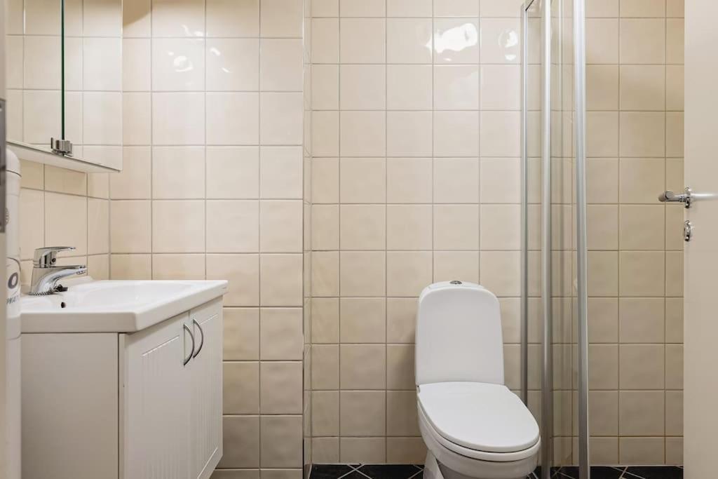 Fresh Studio Apartment, A Short Walk From Bryggen Bergen Eksteriør bilde